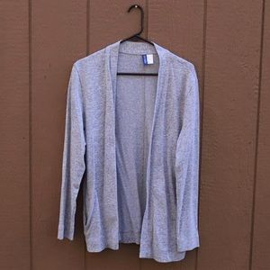 🤙🏻 4 FOR $20 🤙🏻 — H&M (Divided) Cardigan